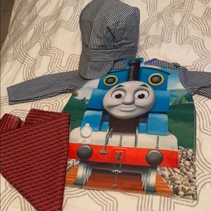 Thomas the Train costume never worn 2t